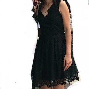 H&M Black v neck lace dress sz 4